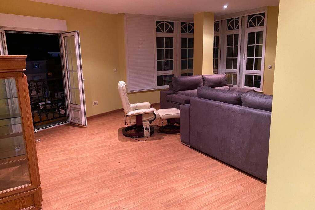 Apartamento De 4 Dormitorios En Camariñas 외부 사진