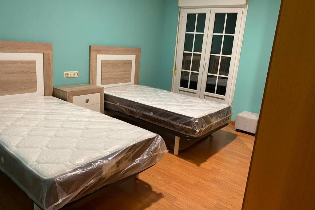 Apartamento De 4 Dormitorios En Camariñas 외부 사진