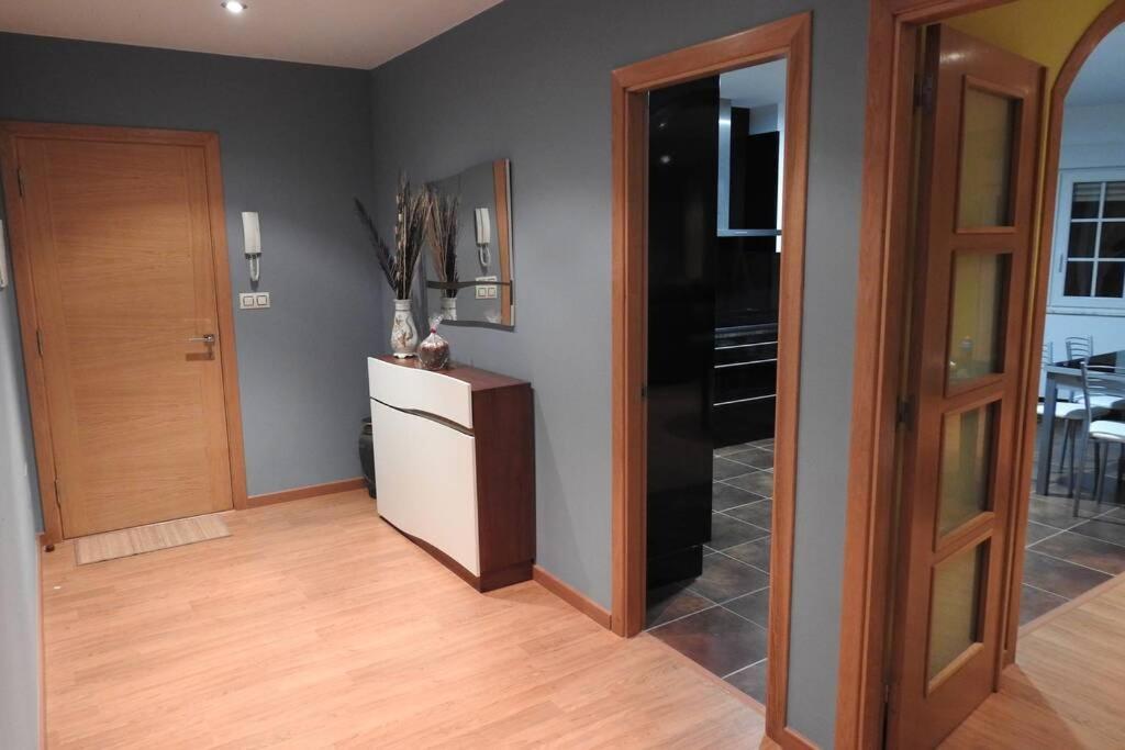 Apartamento De 4 Dormitorios En Camariñas 외부 사진